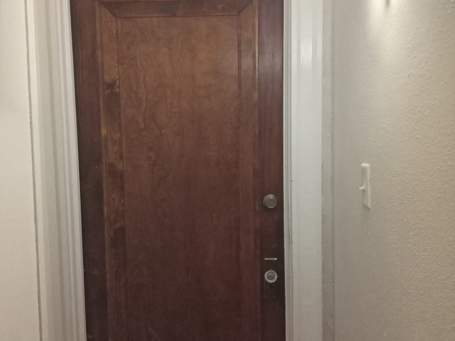 1 bed, 800 sqft, $1,600 — Photo 2