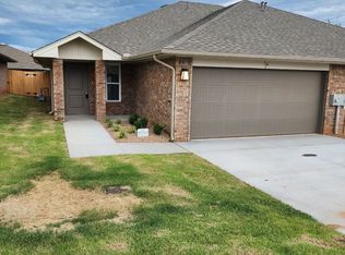 19601 N Pennsylvania Ave UNIT B, Edmond, OK 73012