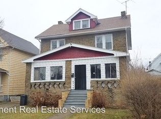 1051 E 145th St, Cleveland, OH