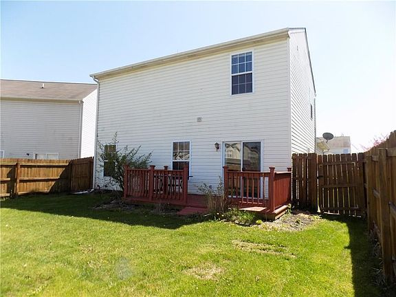 2nd image of 3733 Laurel Cherry Ln