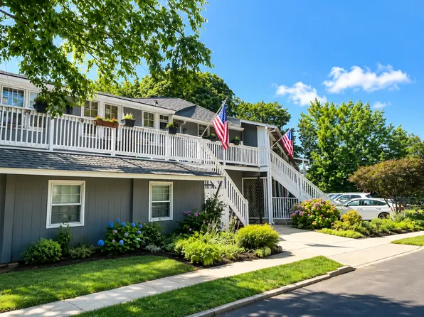 1806 N Wanamassa Dr, Ocean, NJ 07712