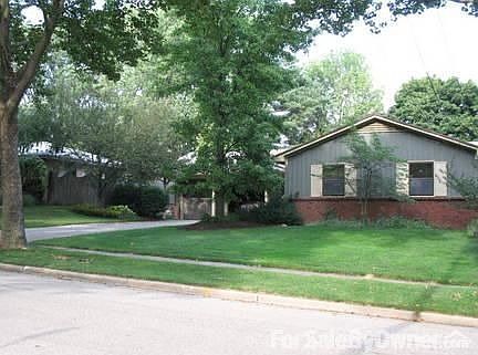 Kitchen/Keeping Room
						:
						Just remodeled; maple cabinets, slate tile, new counters appliances.