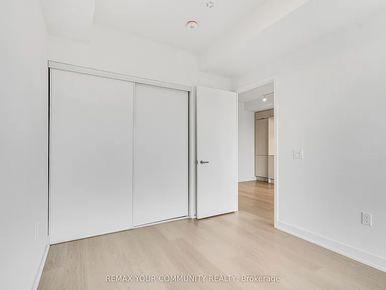 448 Burnhamthorpe Rd W #5509 — Photo 26