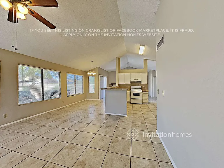 13020 N 55th Dr — Photo 7