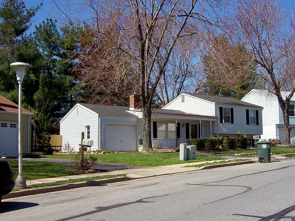 Front and side view coming up the street