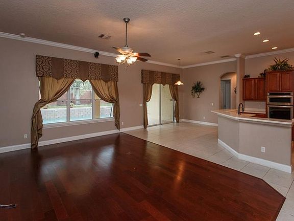 3rd image of 3197 Kentshire Blvd