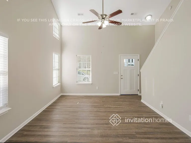 3732 Bullard St — Photo 5