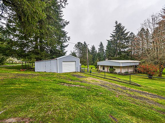 4th image of 69836 Walker Rd