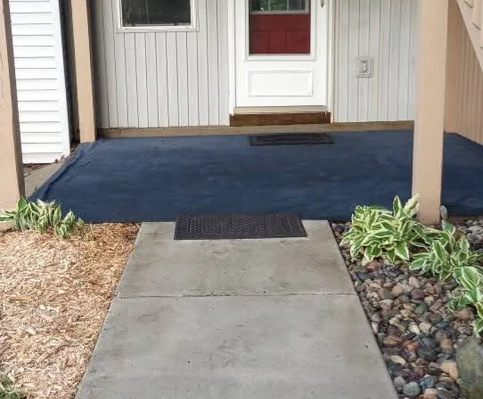 636 E Grand River Ave — Photo 14