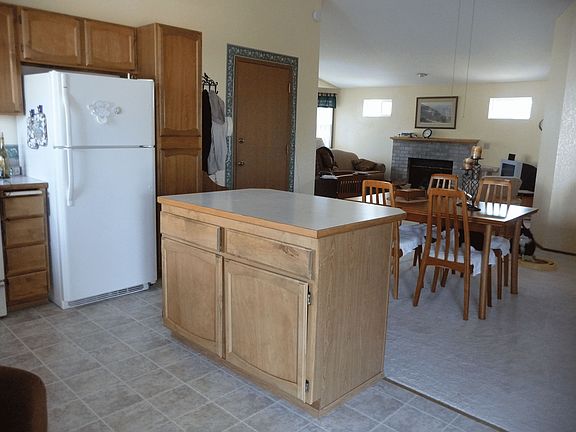 4th image of 313 White River Dr