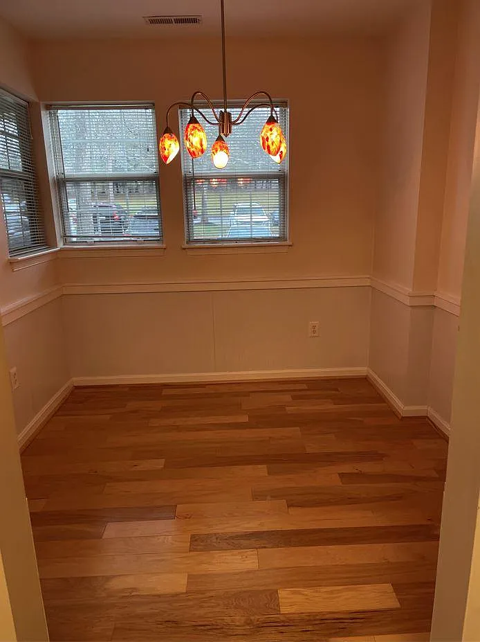 2 bed, 980 sqft, $2,000 — Photo 4