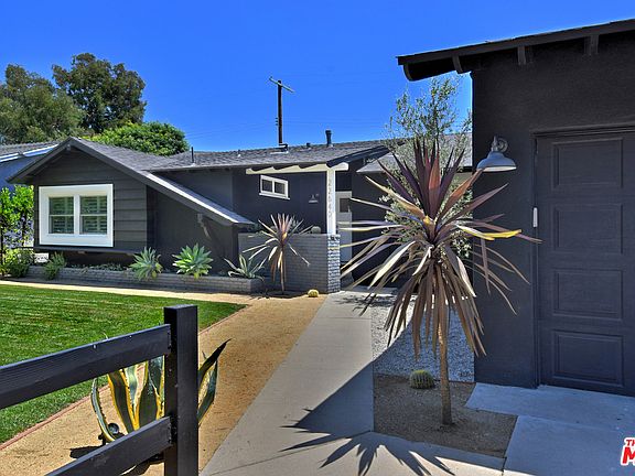 5th image of 22640 Vose St