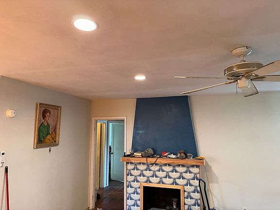 2nd image of 418 N Wild Olive Ave #1