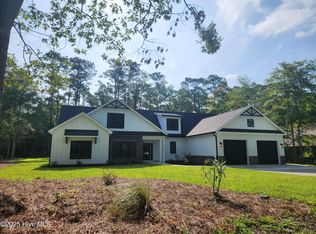 1610 Colonist Sq SW, Ocean Isle Beach, NC 28469