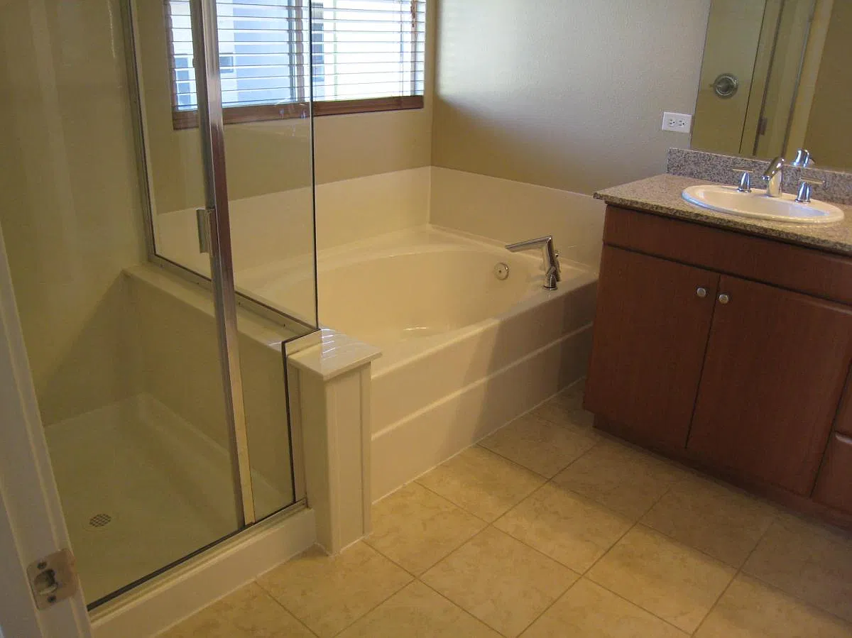 932 Mallard Lane — Photo 3
