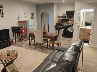 10604 McCormick Farm Dr, Manassas, VA 20110