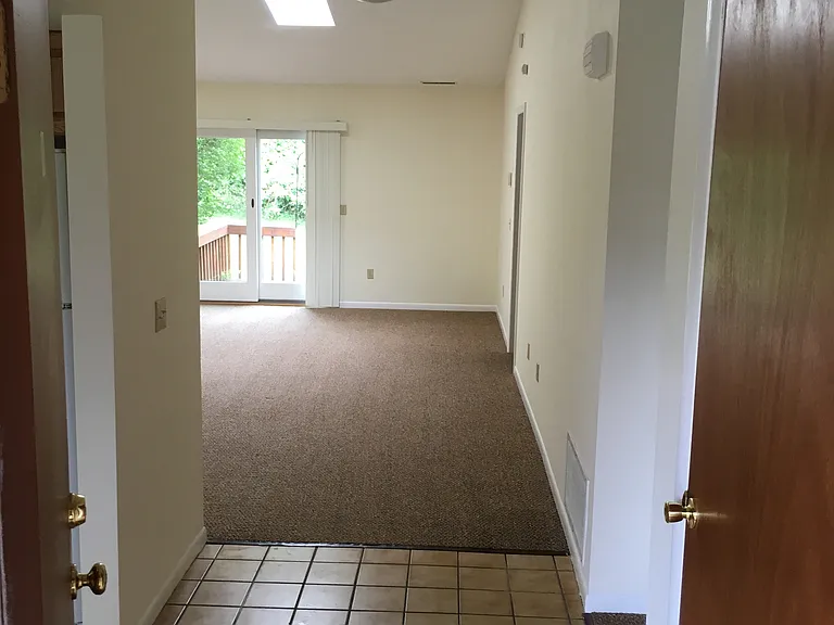 14 Yardley Grn #14 — Photo 2