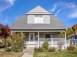 98 Bidwell St W, Battle Creek, MI 49015