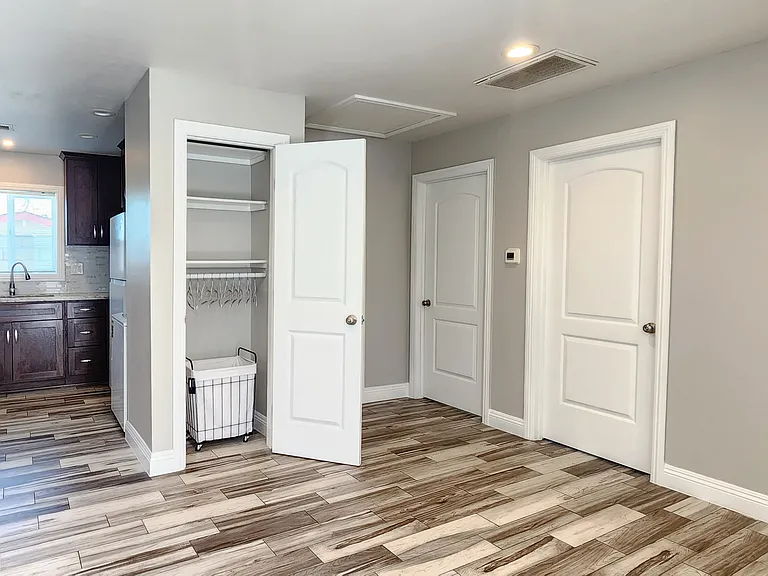 9614 W Cerritos Ave — Photo 22
