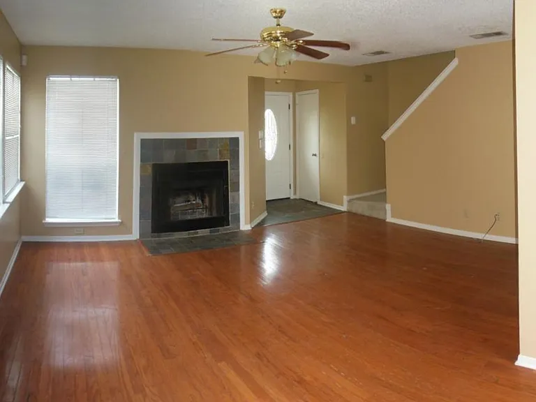 1611 West Ln — Photo 3