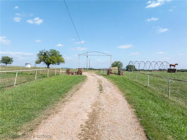 454125 Highway 64, Vian, OK 74962