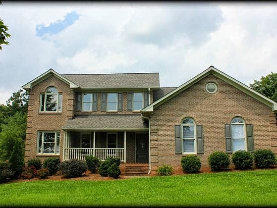 5th image of 110 Brittington Dr