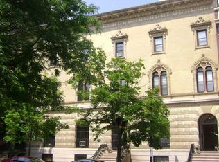 385 State St, Albany, NY 12210
