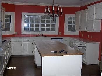 2nd image of 211 River Oaks Ln