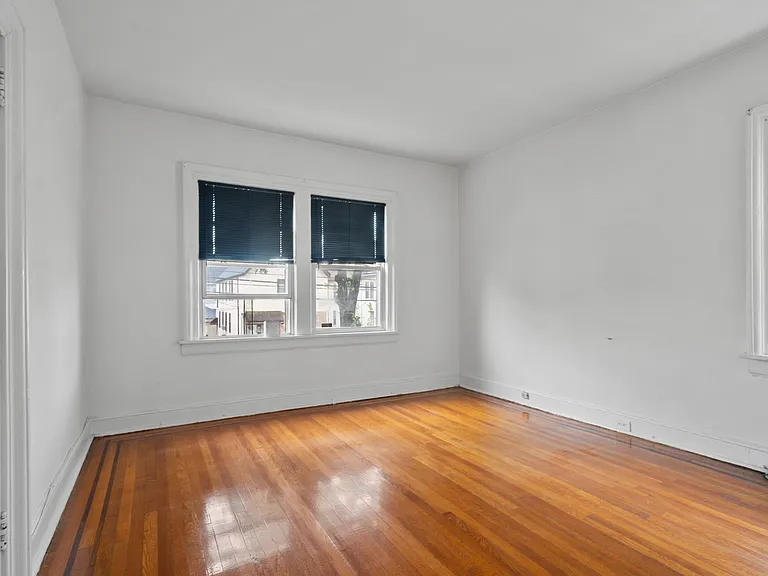 281 19th Ave #2 — Photo 7