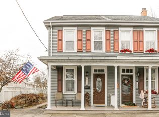 124 E Lincoln Ave, Lititz, PA 17543