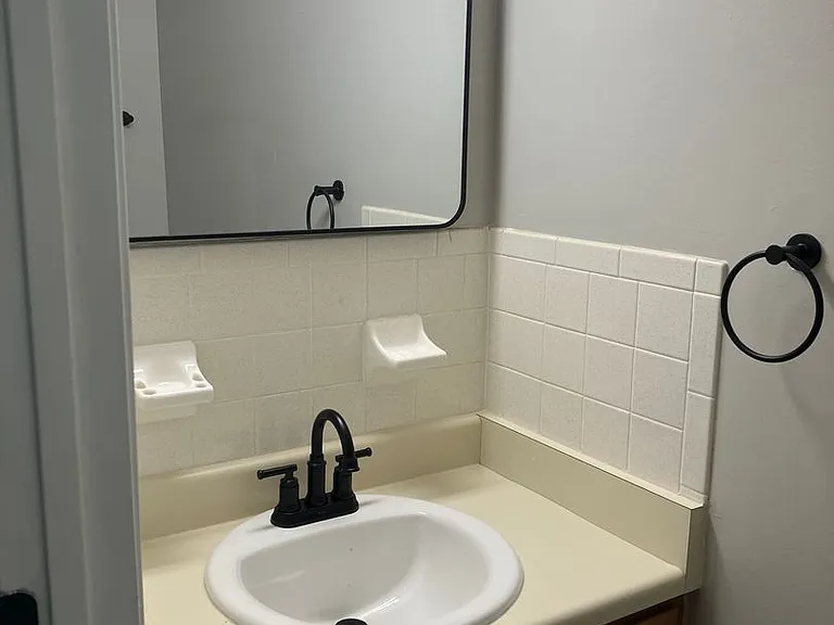 1200 Bunker Hill Ct #D — Photo 5