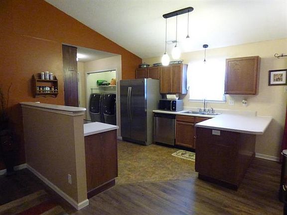 5th image of 3912 Cotton Wood Ct