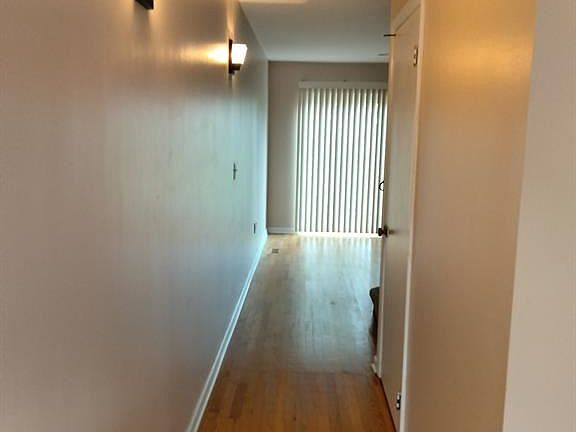 3rd image of 2106 Parmenter Blvd #301