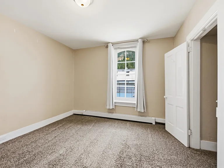 401 Rose St #3 — Photo 9