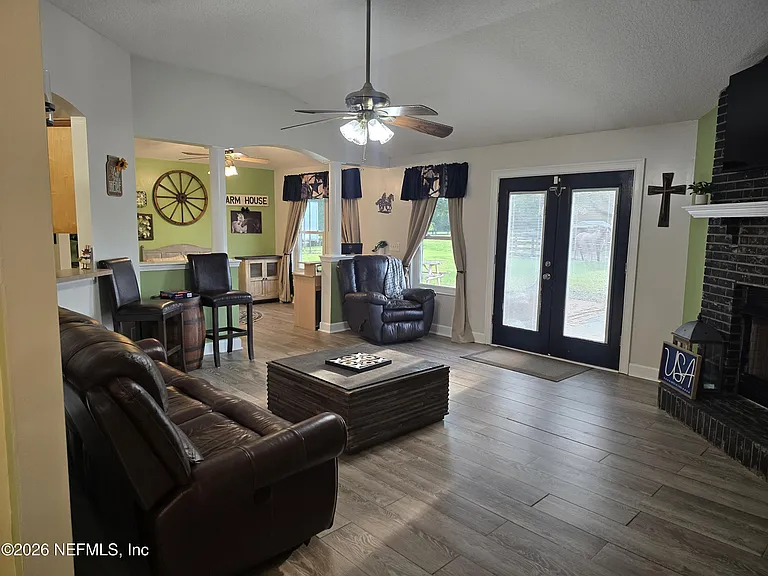 906 County Road 217 — Photo 6