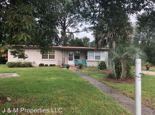 1700 Nesbitt St, Deltona, FL 32725