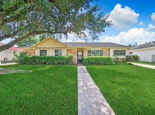 8919 Sharpcrest St, Houston, TX 77036