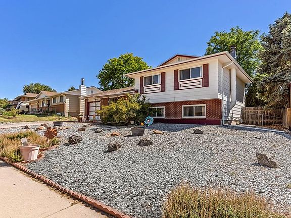 3rd image of 54 Calhoun Rd