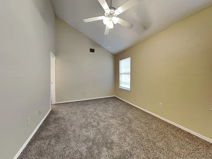 4030 Rustic Trl — Photo 13