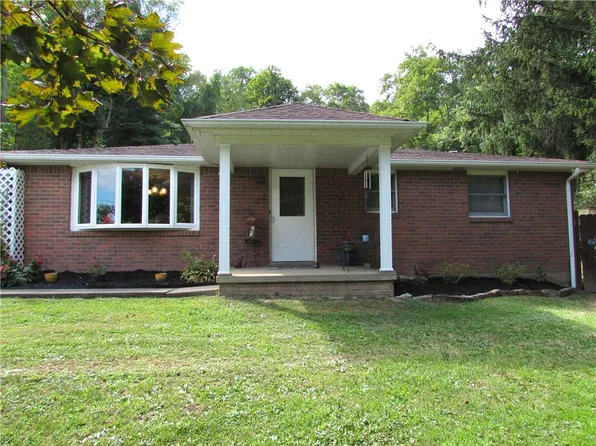 593 N 14th St, Jeannette, PA 15644