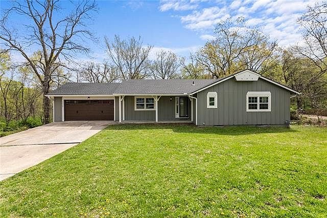 1st image of 4809 Greenway Dr