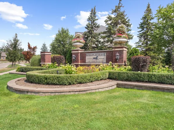 17629 Mystic Valley Ct, Northville, MI 48168