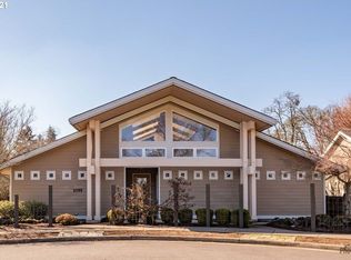 1055 Backlund Pl, Eugene, OR 97401