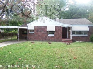 1053 S Market Ave, Springfield, MO 65807