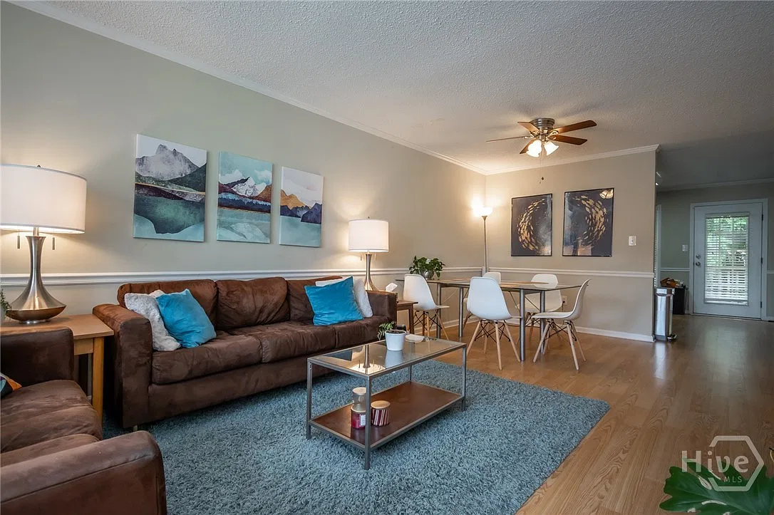 200 E Cloverhurst Ave — Photo 2