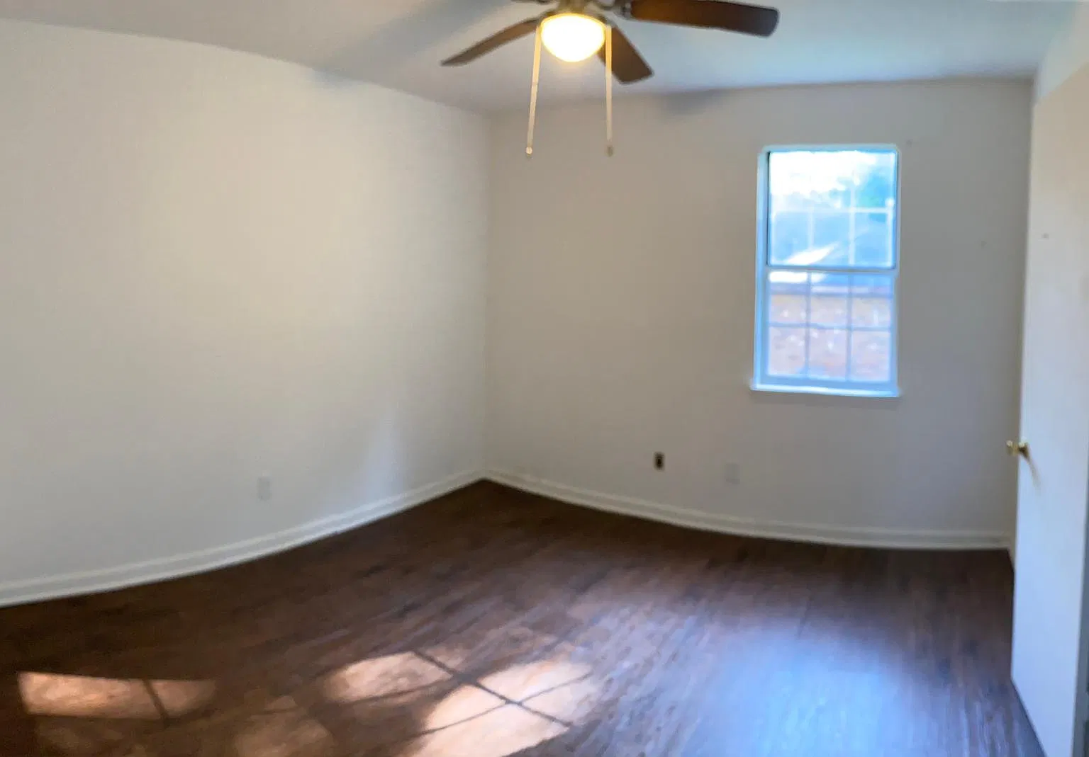 2 bed, 910 sqft, $1,000 — Photo 4