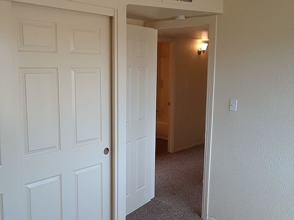 3rd image of 4526 E Pueblo Ave