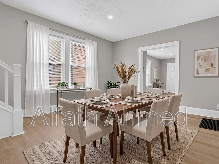 1770 Kent St — Photo 4