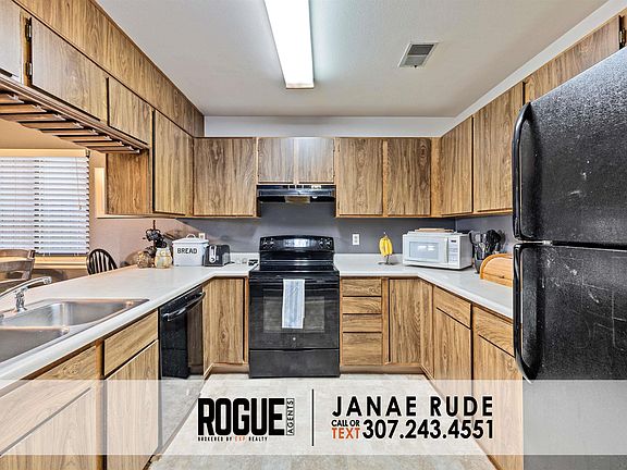 5th image of 2025 Eastbrook Avenue