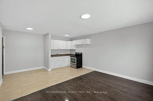 295 Melvin Ave #303 Photo 1